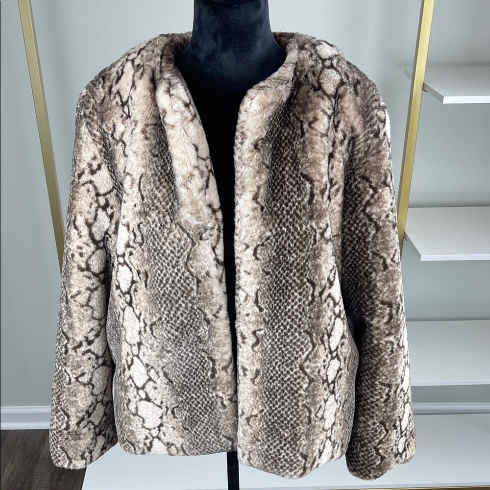 Lulu's Snake Print Teddy Jacket Ladies Size M